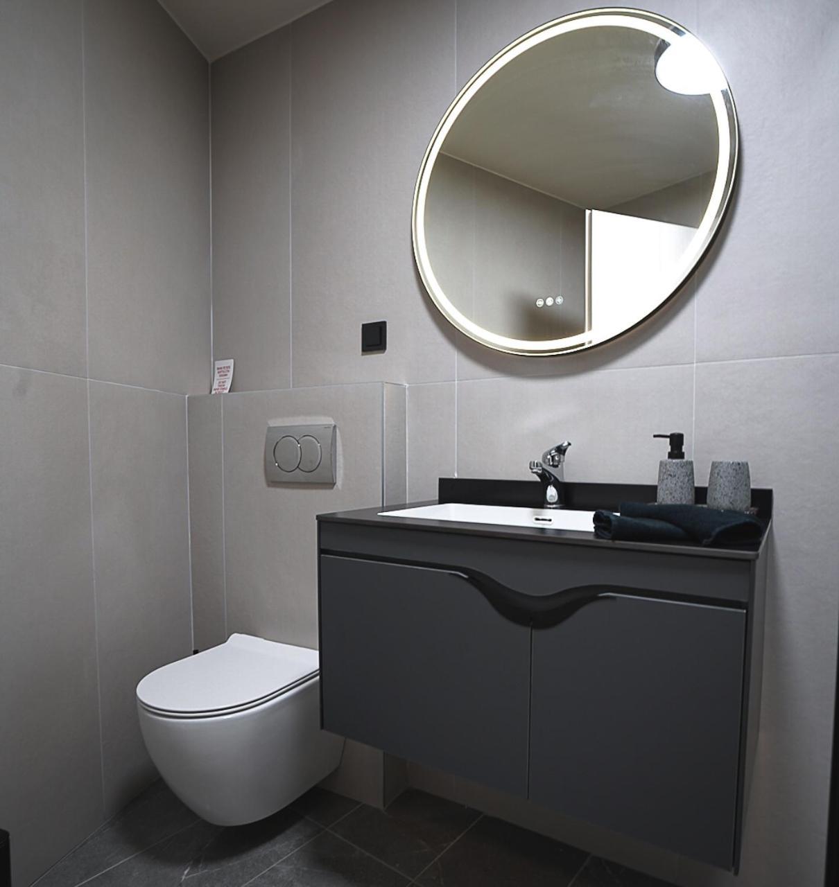 Beyond The Castle Apartment *