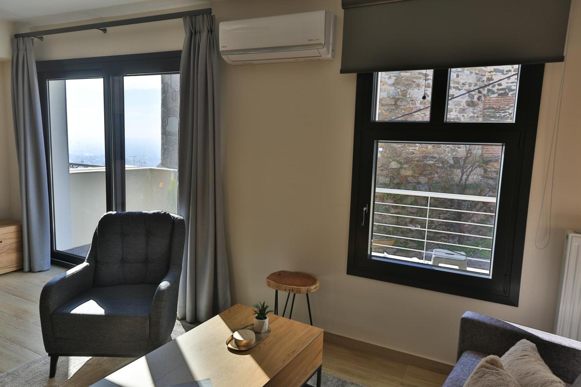 Beyond The Castle Apartment Thessaloniki